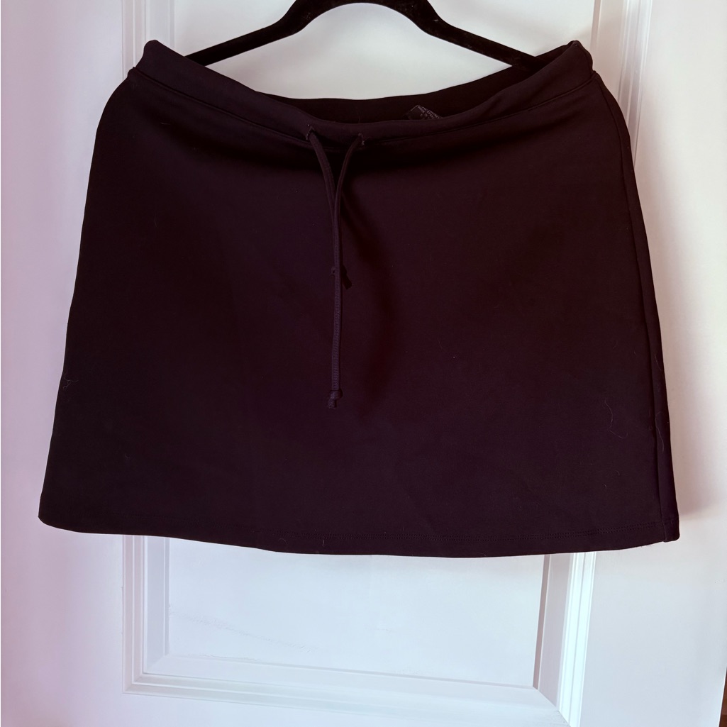 Vintage Express Black Skirt World Brand